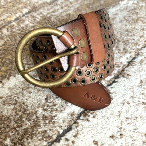 Abercrombie & Fitch Accessories - Abercrombie & Fitch Leather Belt Sz 34-38 Grommets